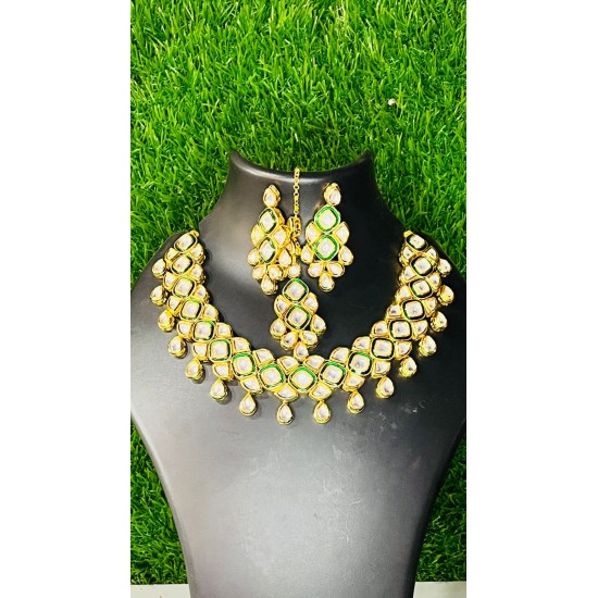 KUNDAN NECKLACE