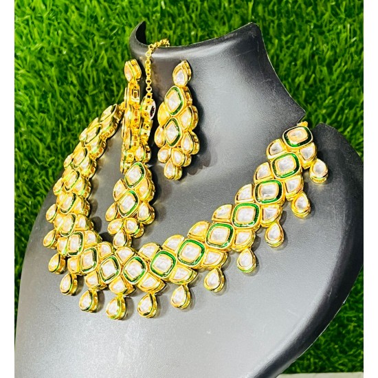 KUNDAN NECKLACE